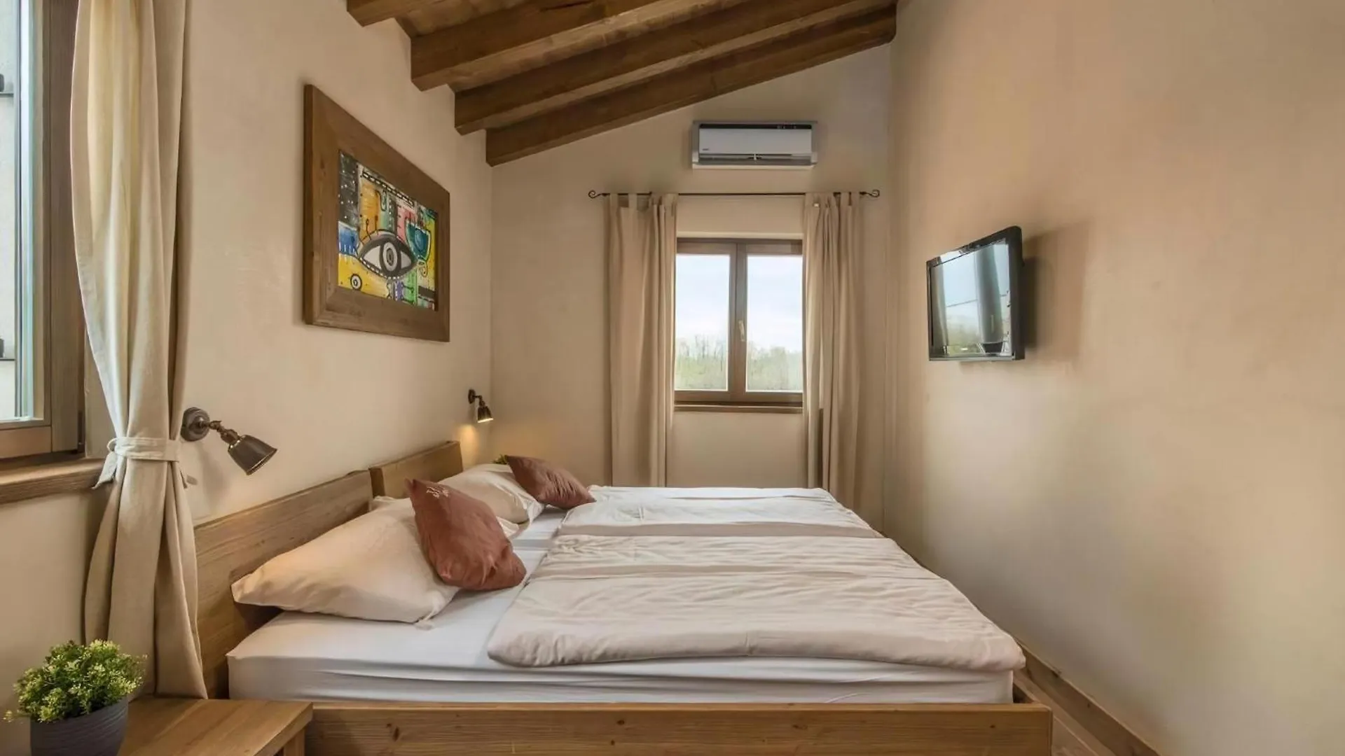 Villa Dali Jursici 0*,  Croatia